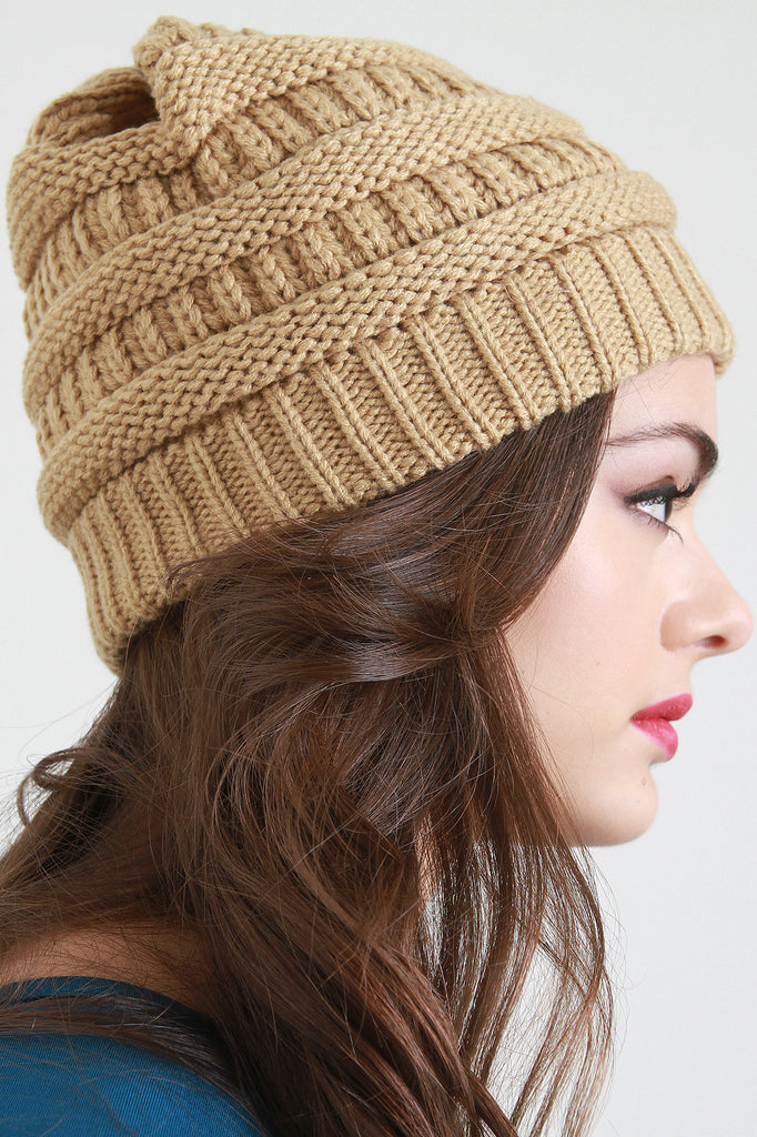 Solid Ridged Knit Beanie